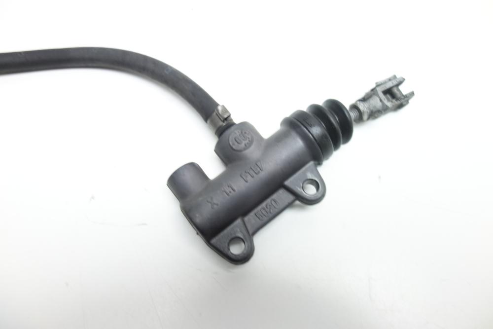 Preview: BMW R1150R R 1150 R Bremspumpe Bremszylinder hinten