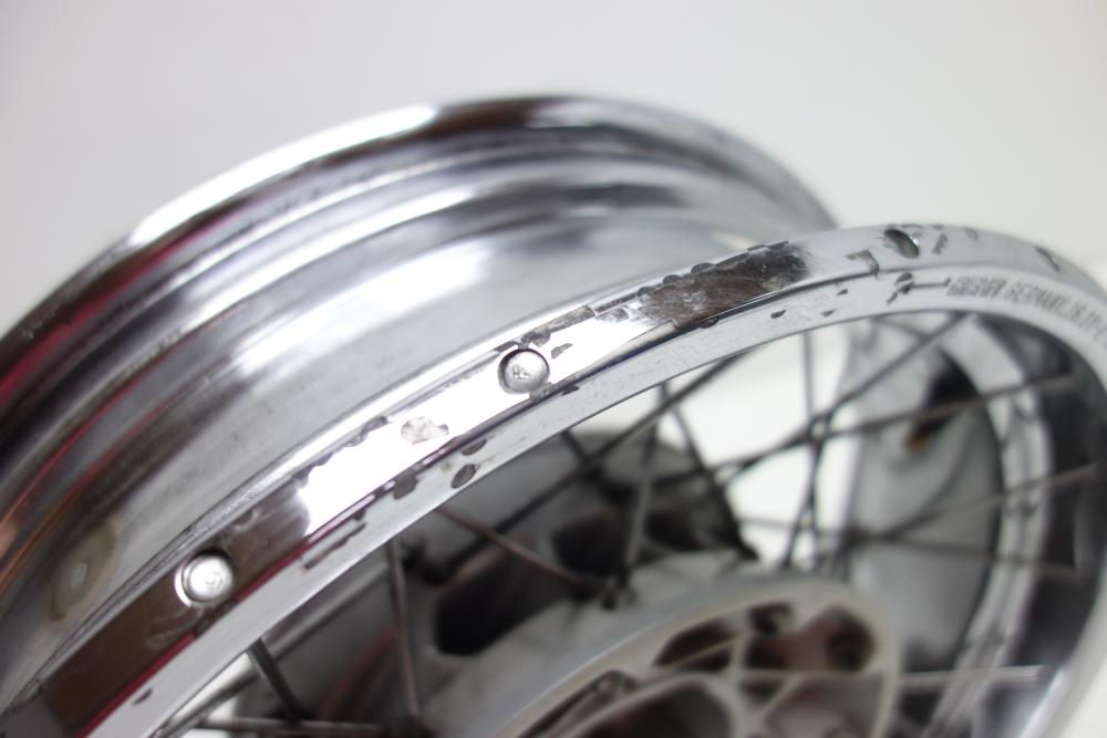 Preview: BMW R1200C R 1200 C Chrom Speichenfelge Felge hinten