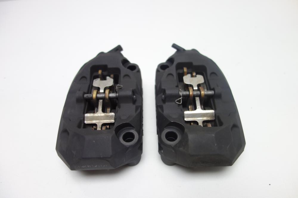 Preview: BMW R1200GS R 1200 GS LC Bremssattel Bremszange vorne re li