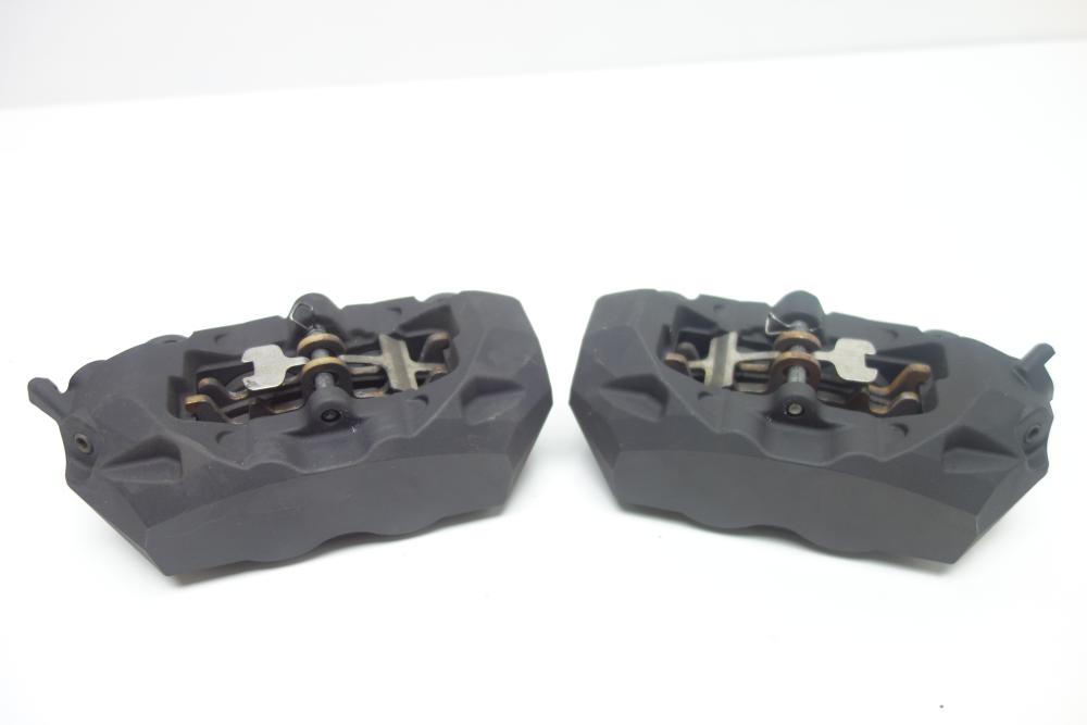 Preview: BMW R1200GS R 1200 GS LC Bremssattel Bremszange vorne re li