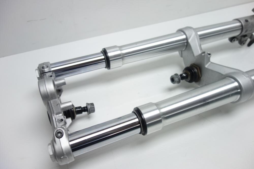 Preview: BMW R1200ST R 1200 ST Gabel Gabelholm Gabelbrücke