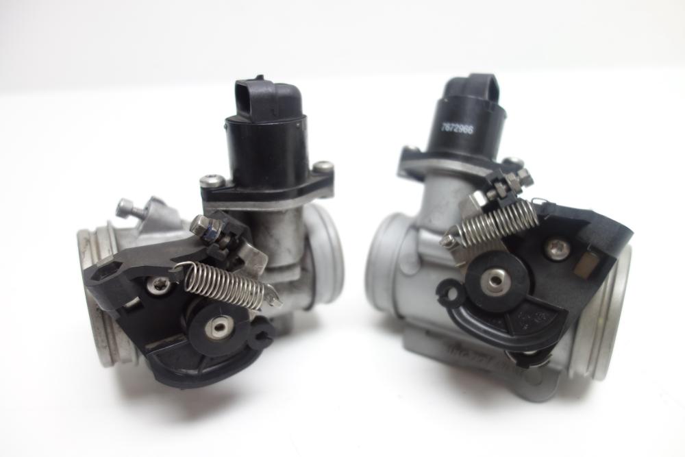 Preview: BMW R1200ST R 1200 ST Drosselklappe rechts links