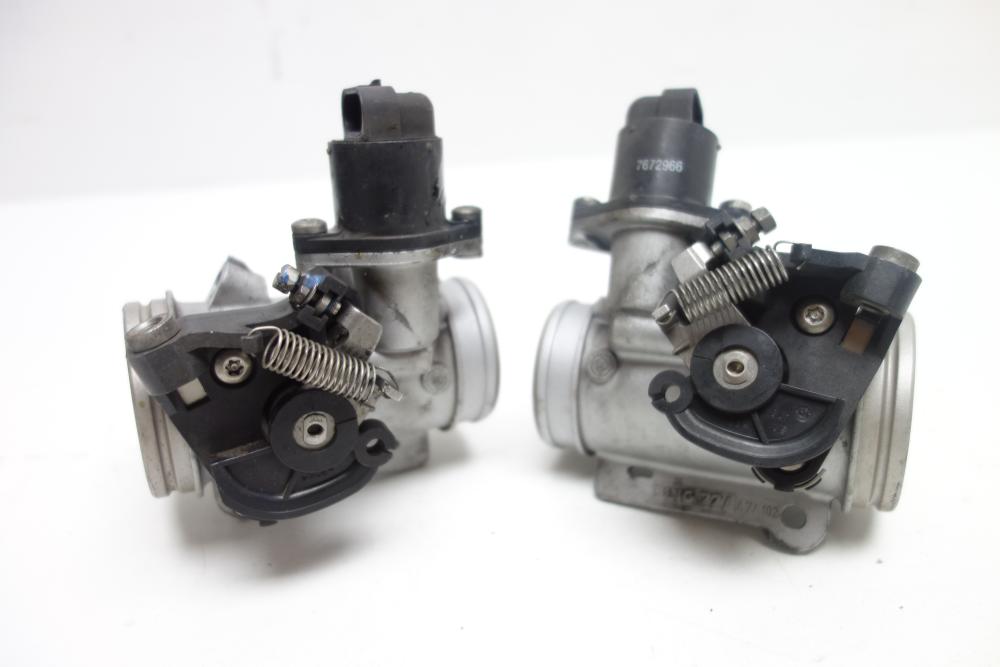 Preview: BMW R1200ST R 1200 ST Drosselklappe rechts links