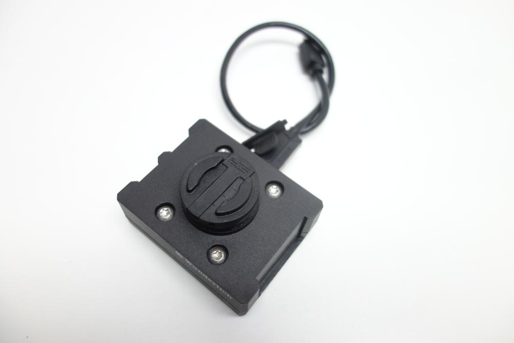 Preview: BMW R1250RS R 1250 RS Wunderlich Adapter SP Ladebox