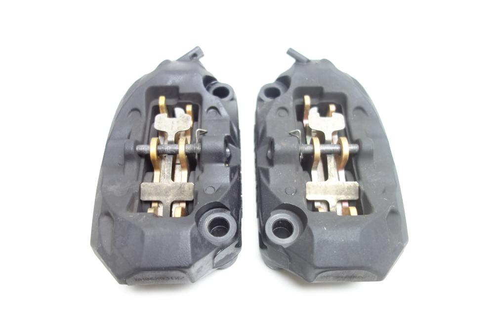 Preview: BMW R1250RS R 1250 RS Bremssattel Bremszange vorne rechts links