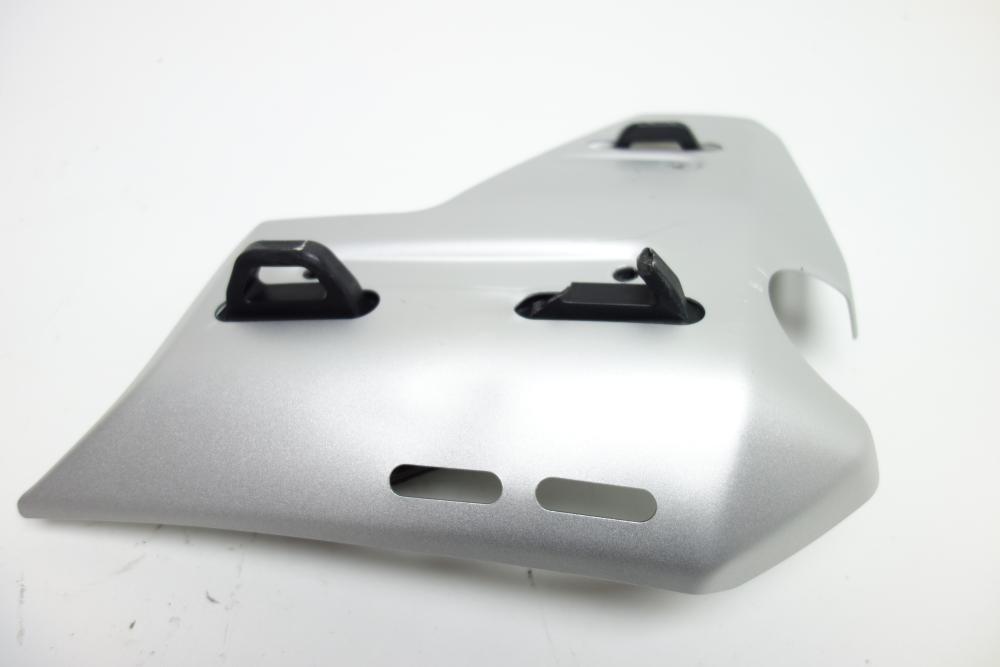 Preview: BMW R1300GS R 1300 GS Adventure ALU Kühlerblende Cover links