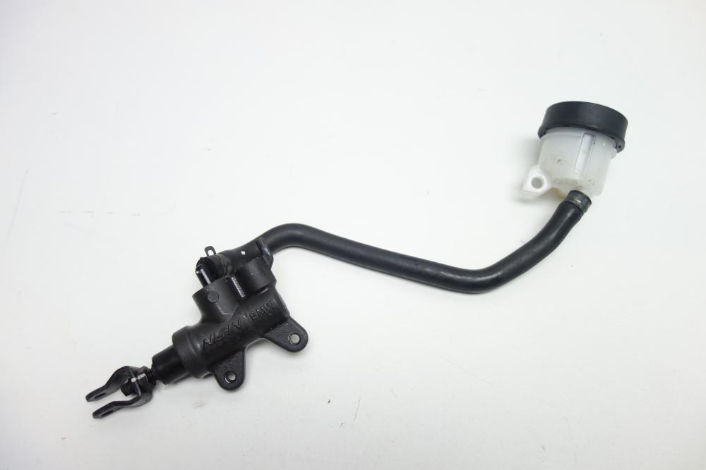 Preview: BMW R1300GS R 1300 GS Bremspumpe Bremszylinder hinten