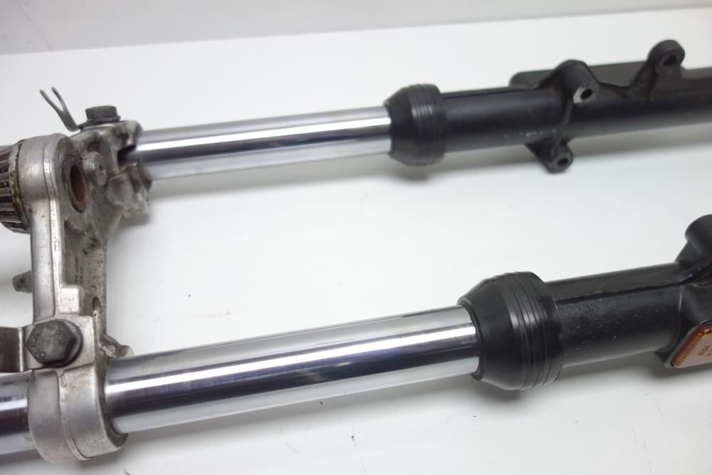 Preview: BMW R65LS R 65 LS 45 80 Gabel Gabelholm Gabelbrücke