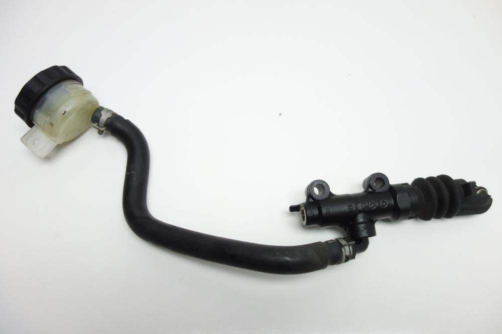 Triumph Thunderbird 900 Bremspumpe Bremszylinder hinten