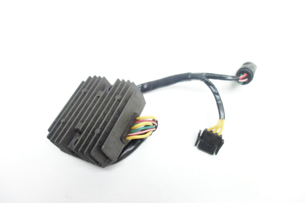 BMW F800R F 800 R Spannungsregler Gleichrichter