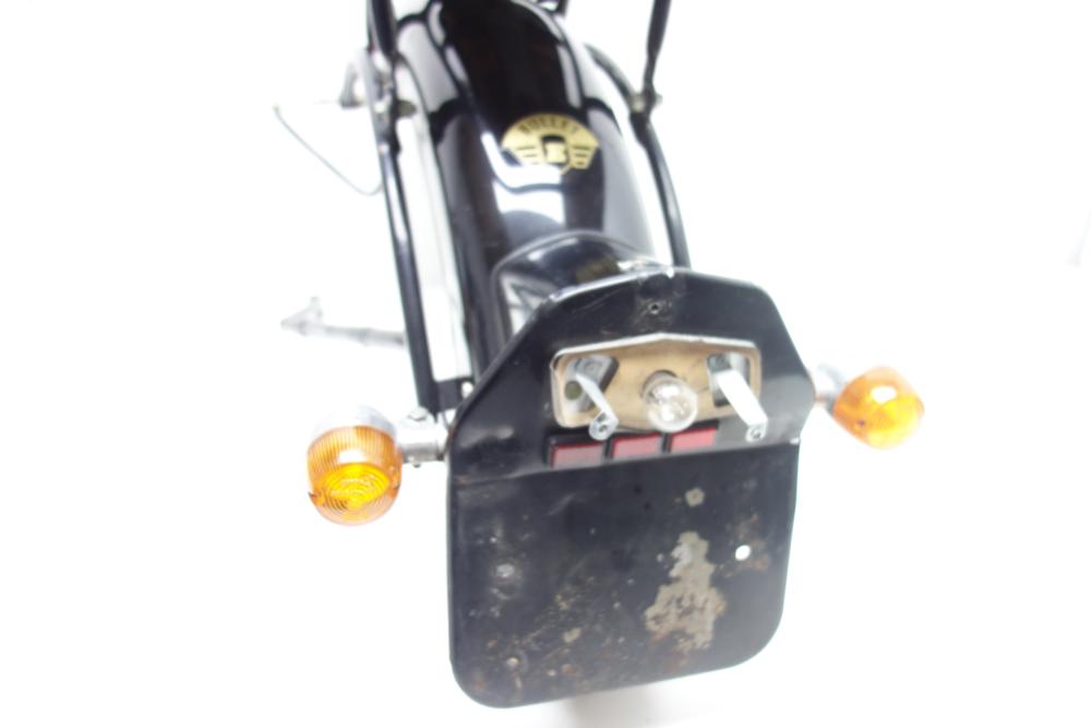 Preview: Royal Enfield Bullet 500 Fender Kotflügel Träger hinten Sitz