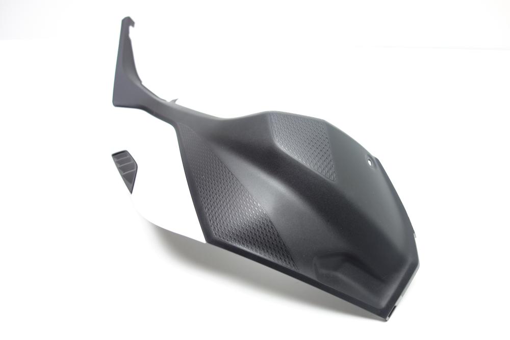 Preview: BMW S1000RR S 1000 RR K67 Tankblende Seitencover rechts