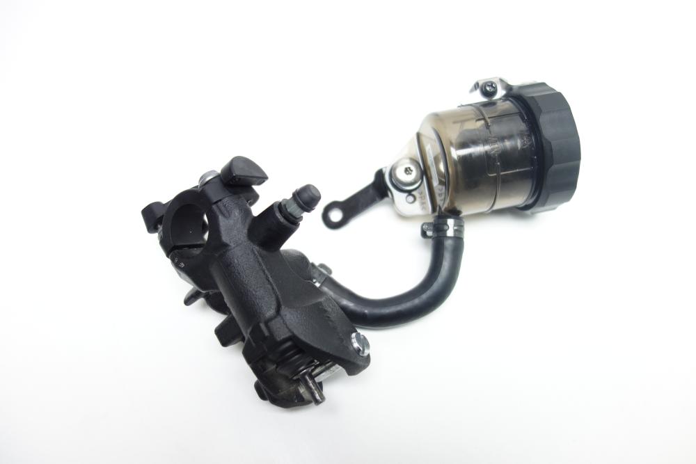 BMW S1000RR S 1000 RR K67 Bremspumpe Bremszylinder vorne