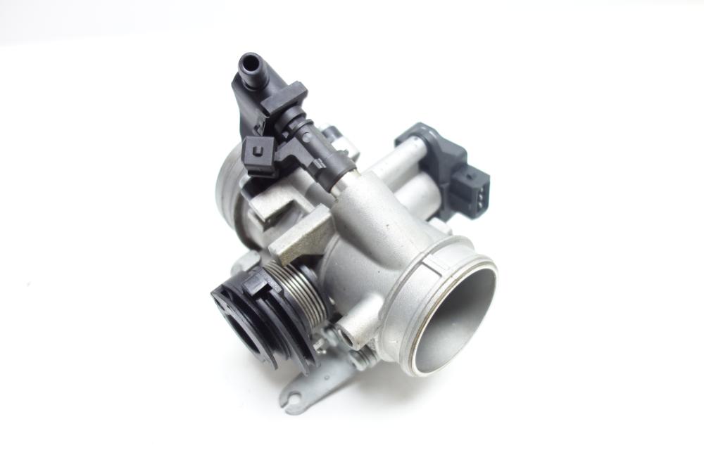 Preview: BMW F650CS F 650 CS Scarver Drosselklappe Einspritzanlage