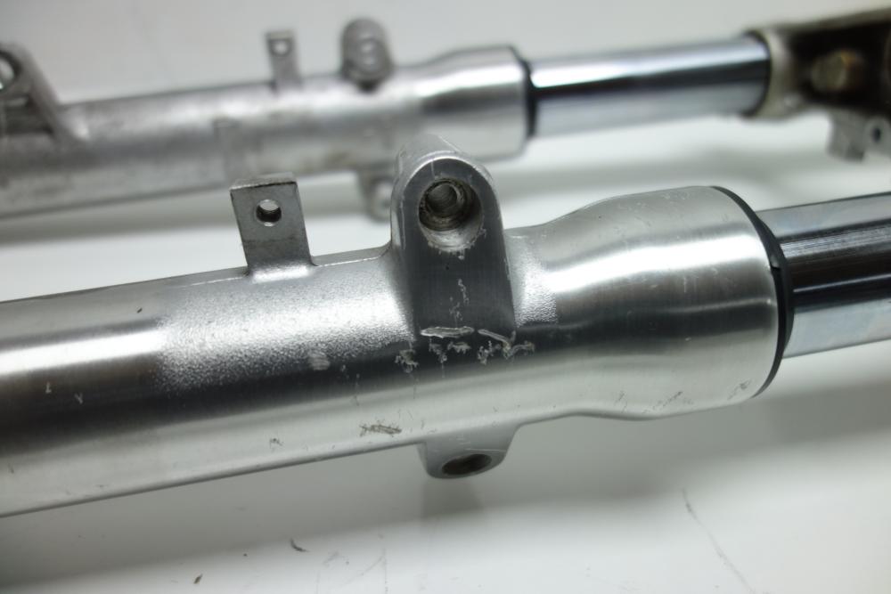 Suzuki SV 650 N Gabel Gabelholm Gabelbrücke