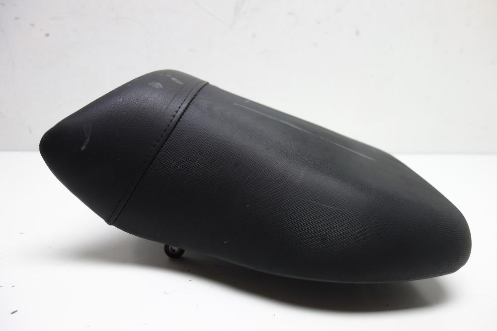 Preview: Suzuki SV 650 N Sitz Fahrersitz