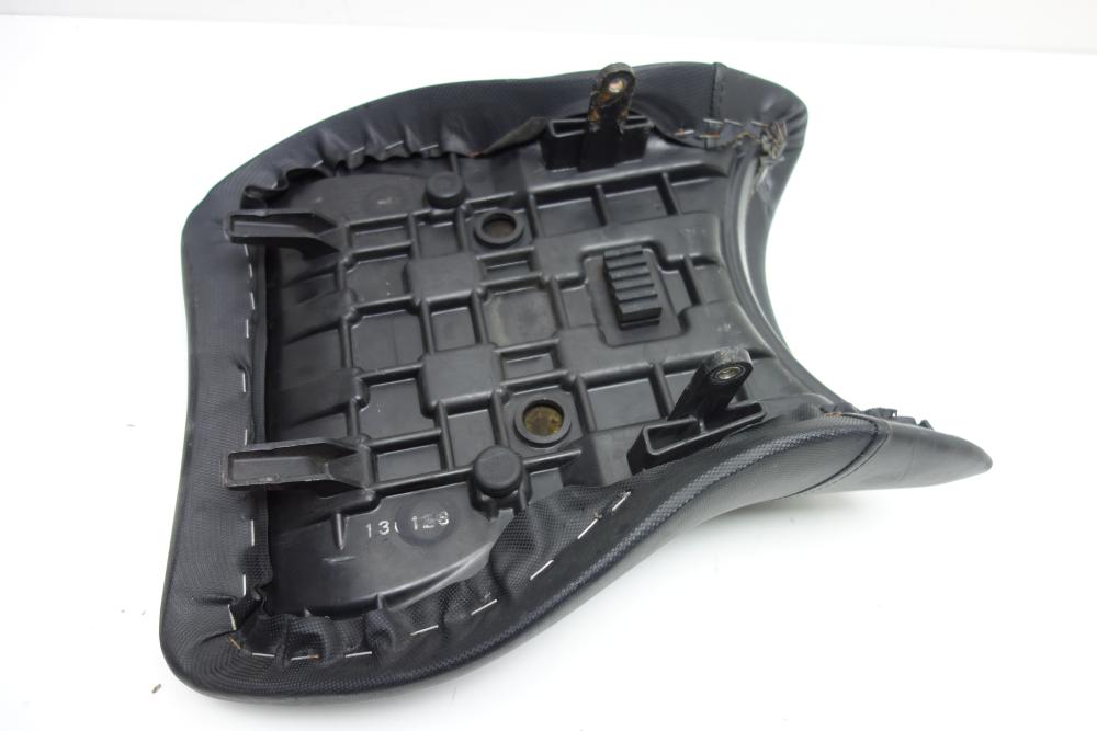 Suzuki SV 650 N Sitz Fahrersitz