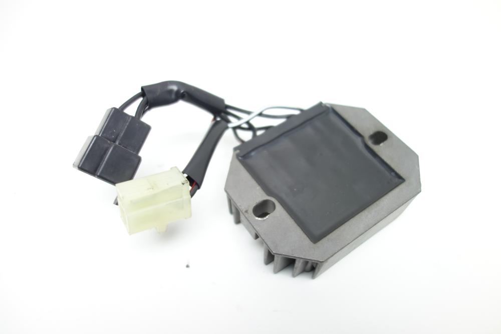 Preview: Suzuki SV 650 N Spannungsregler Gleichrichter