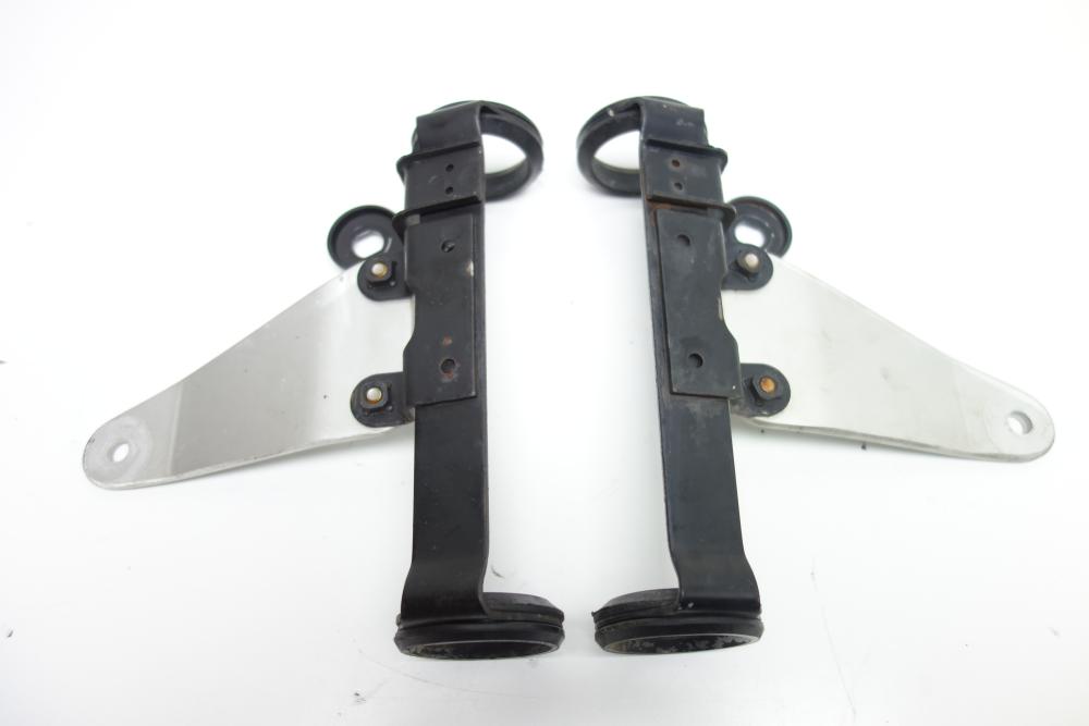 Suzuki SV 650 N Scheinwerferhalter