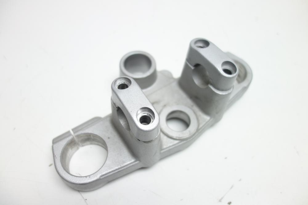 BMW F 650 GS Gabelbrücke oben