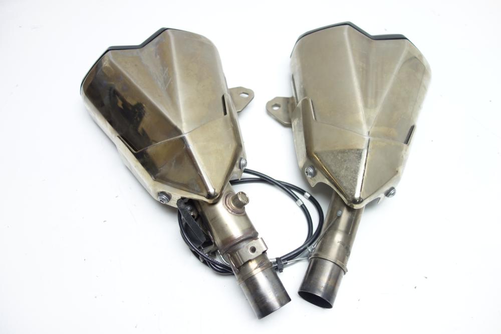 Preview: Kawasaki Z1000 Z 1000 Auspuff Endschalldämpfer rechts links 10-13