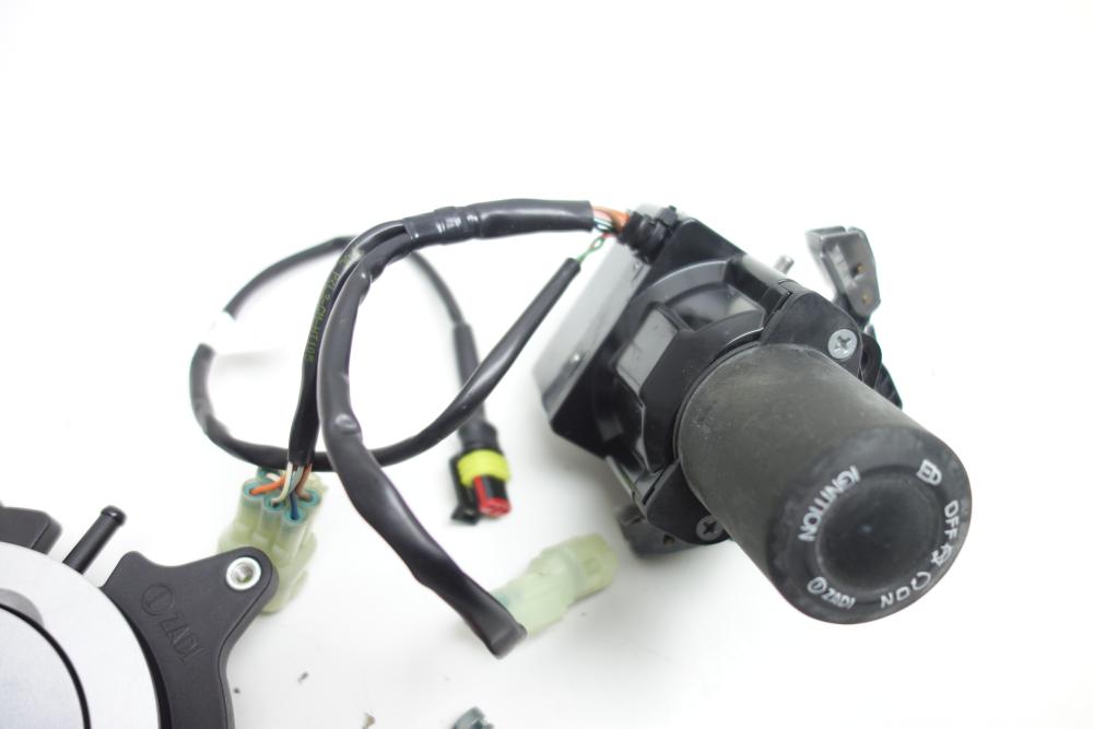 Preview: Ducati Diavel 1200 Schlosssatz Schloss Tankdeckel 59821222A