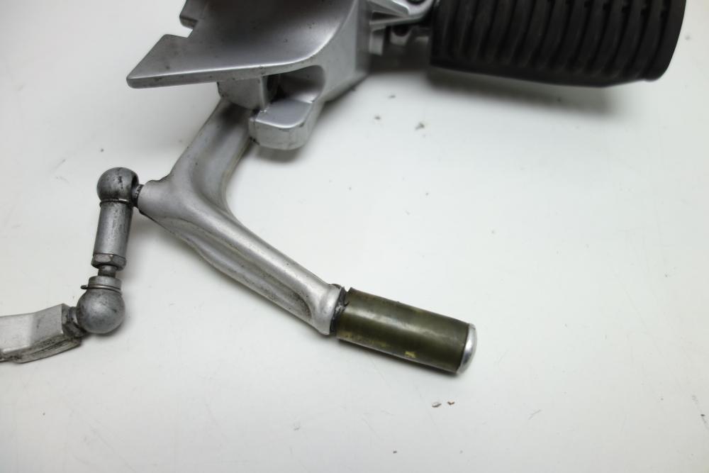 Preview: BMW R 850 1100 R RT RS Fußrastenträger Fußraste links