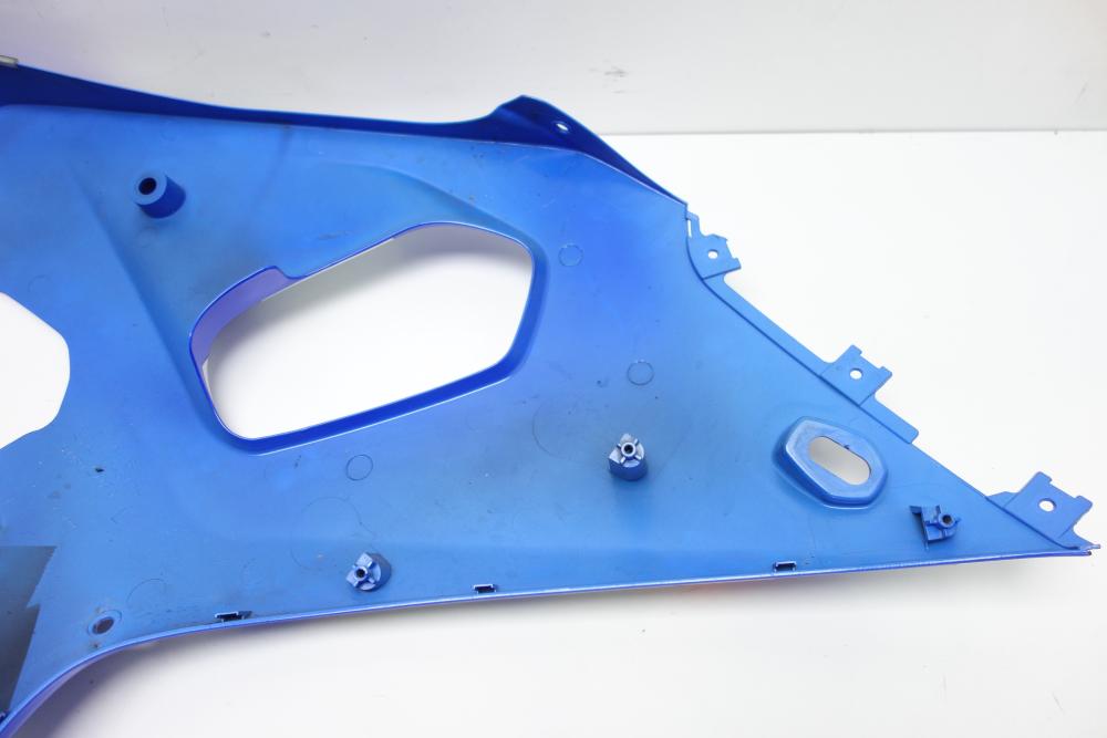 Suzuki GSXR GSX R 1000 K1 K2 Seitenteil Seitenverkleidung links