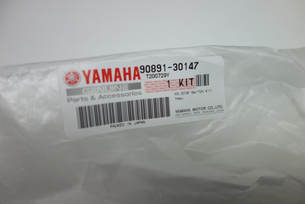 Preview: Yamaha TMax Bremsstoppschalter Satz 90891-30147 NEU