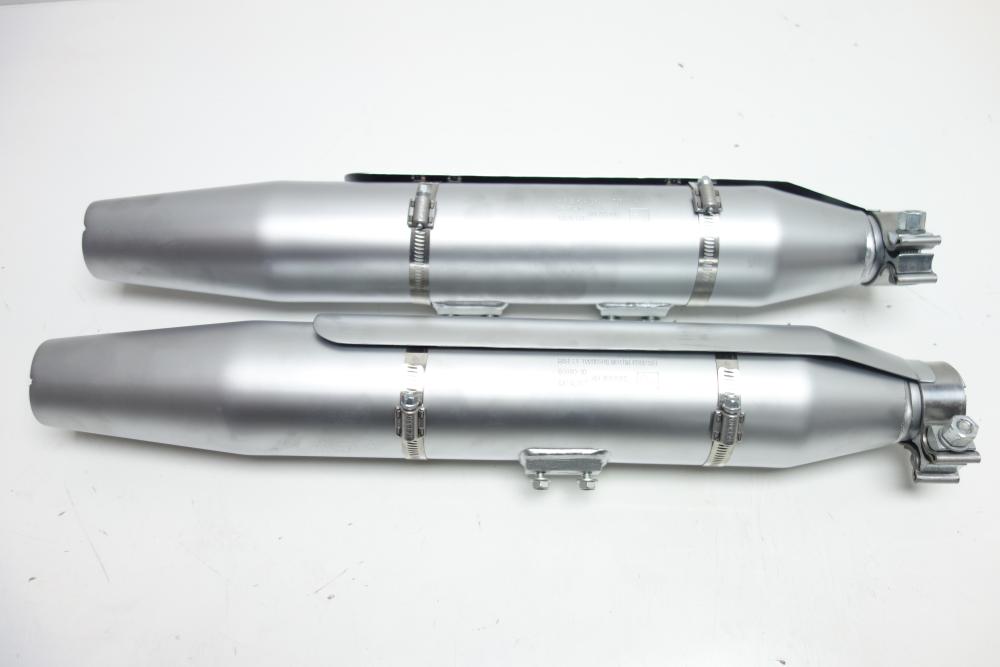 Preview: Harley Davidson Fat Boy LO Auspuff Endschalldämpfer 65870 65880