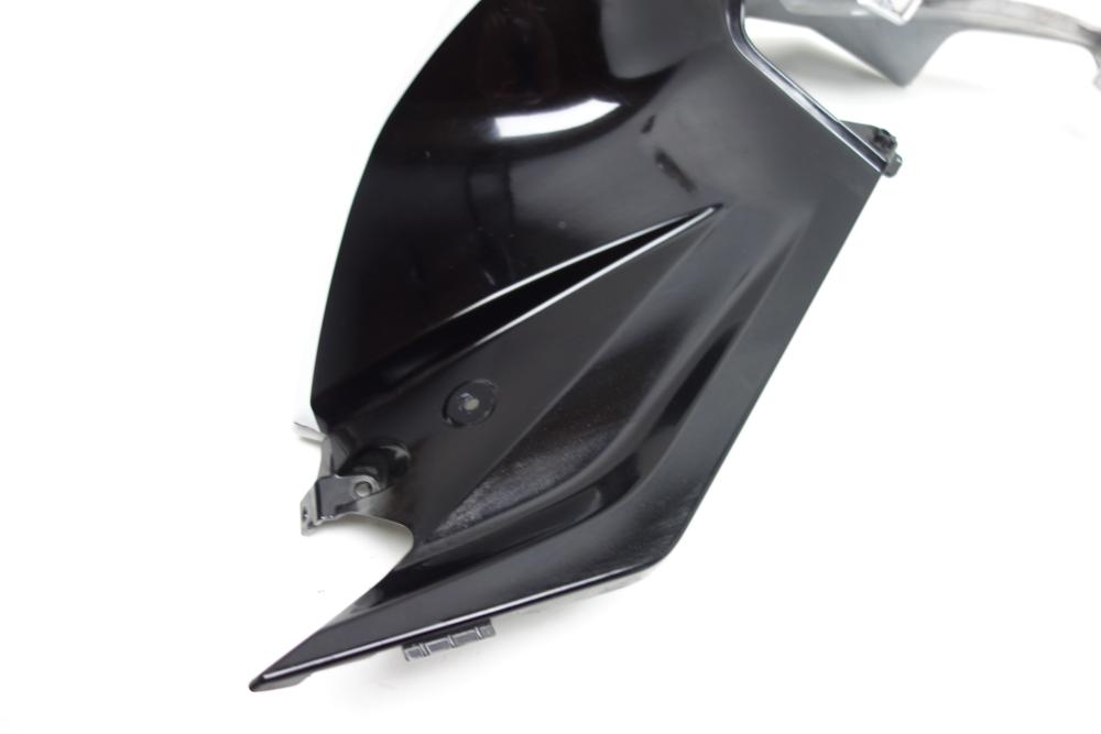 Preview: BMW F800R F 800 R Seitenteil Tankcover rechts