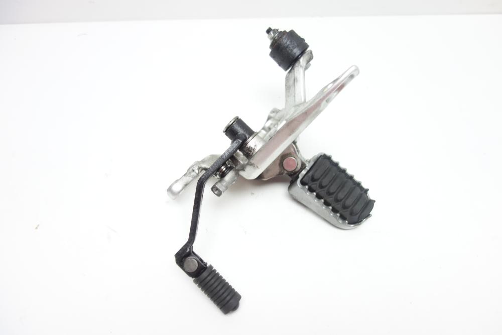 Yamaha Tenere 700 Fußrastenanlage Fußraste links Schalthebel