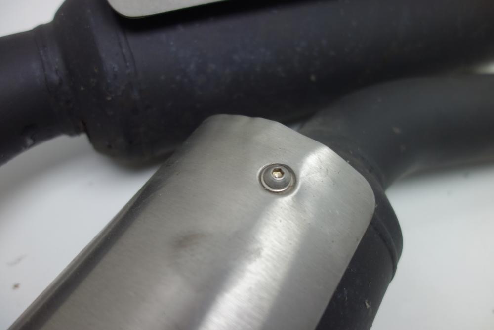 Preview: Triumph Tiger 900 T400 Auspuff Endschalldämpfer rechts links