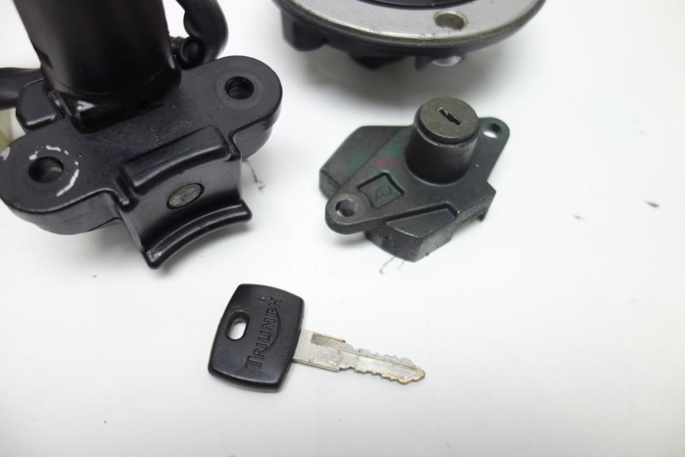 Preview: Triumph Tiger 900 T400 Schloss Schlosssatz Tankdeckel