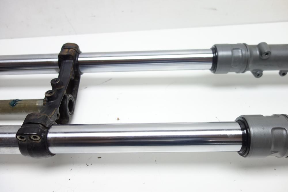 Preview: Triumph Tiger 900 T400 Gabel Gabelholm Gabelbrücke