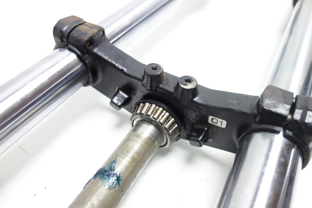 Triumph Tiger 900 T400 Gabel Gabelholm Gabelbrücke