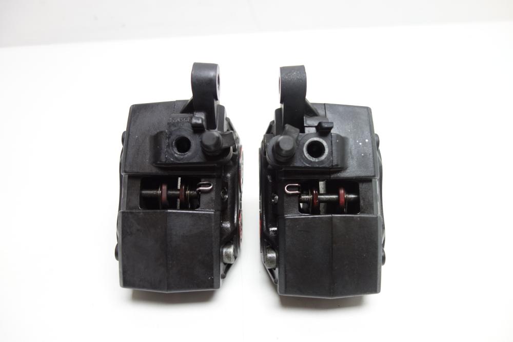 BMW R1100S R 1100 S Bremssattel Bremszange vorne rechts links
