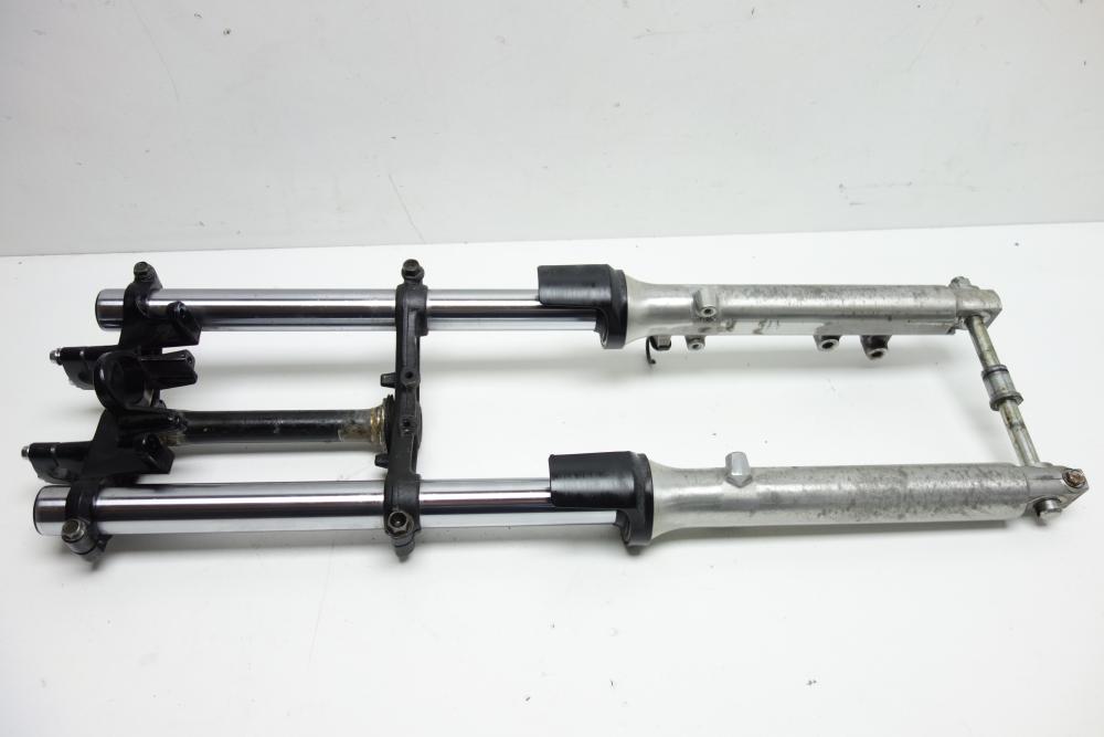 Kawasaki ER5 ER 5 Twister Gabel Gabelholm Gabelbrücke