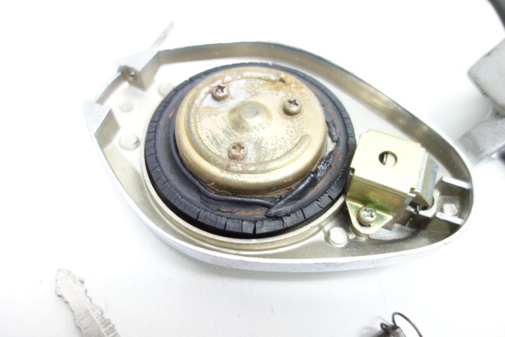 Kawasaki KZ 250 Schlosssatz Schloss Tankdeckel Lenkschloss