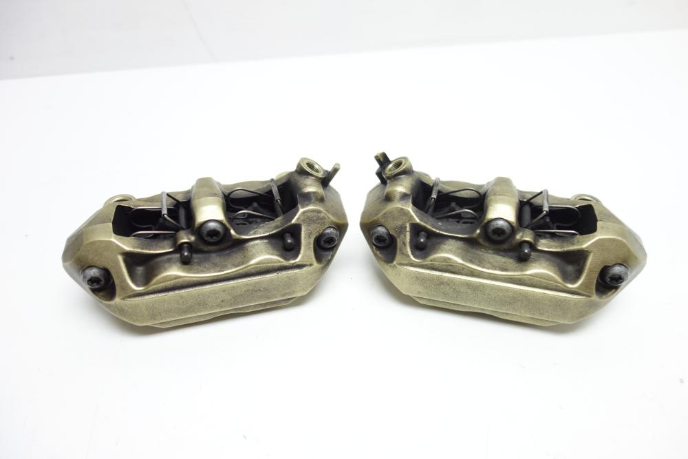 BMW S1000R S 1000 R Brembo Bremssattel Bremszange vorne re li