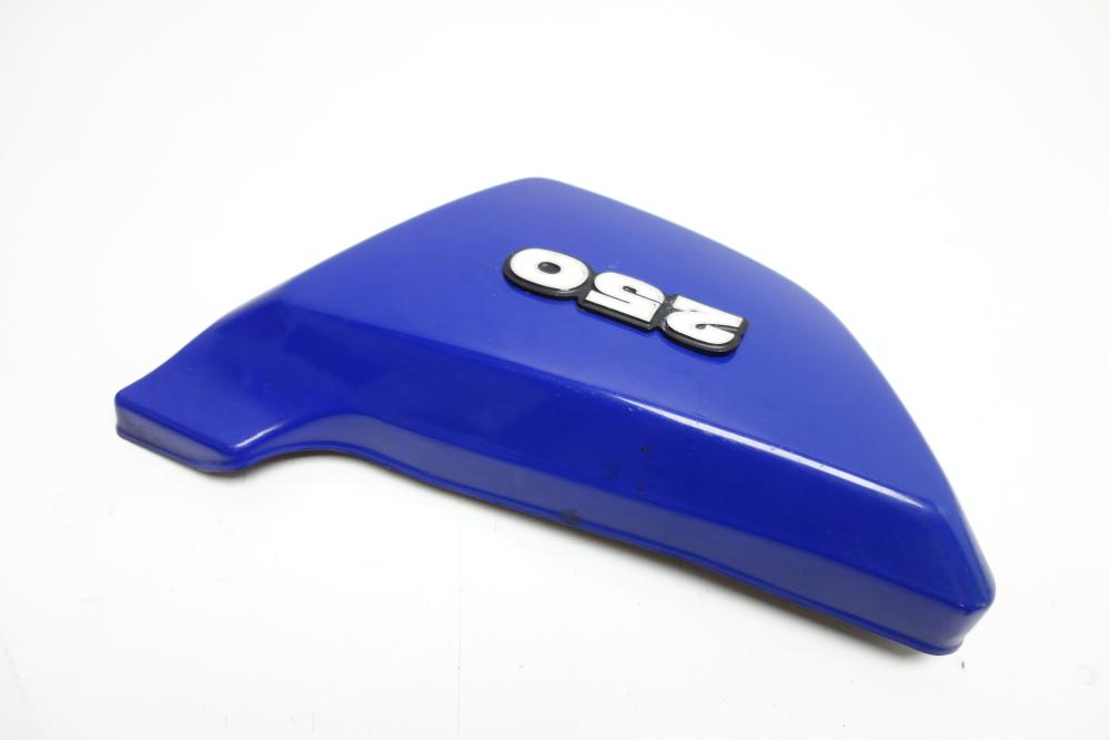 Preview: Kawasaki KZ 250 Seitendeckel Cover rechts