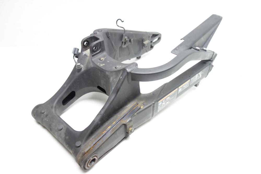 Preview: Kawasaki Versys 650 Schwinge