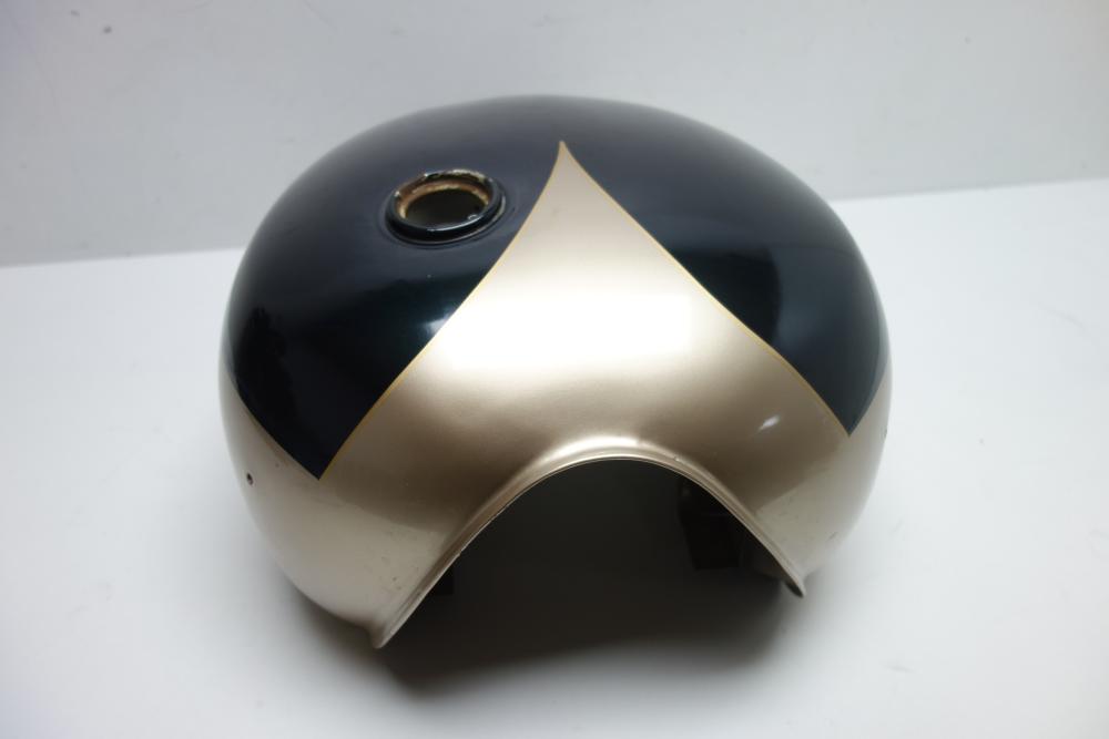 Triumph Thunderbird 900 Tank