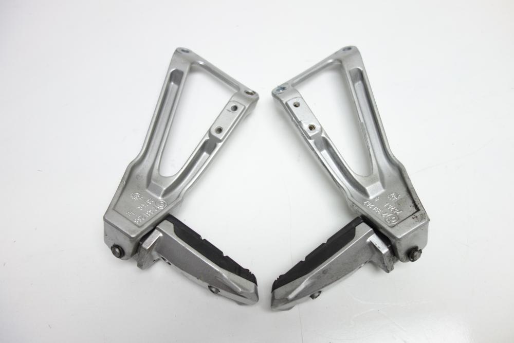 BMW R1100S R 1100 S Soziusfußraste Fußraste hinten rechts links