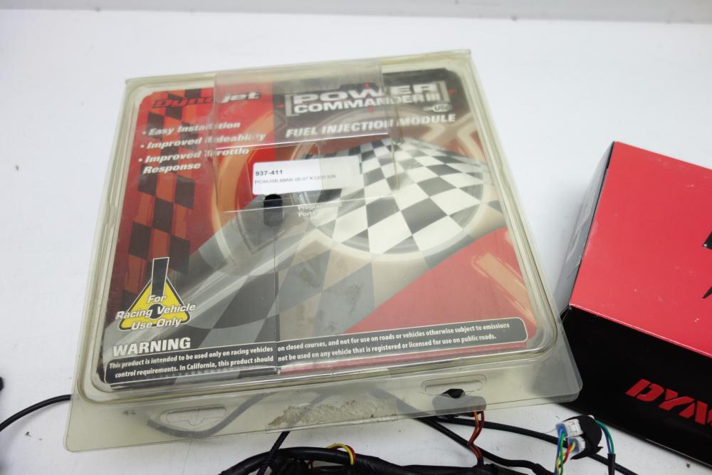 Preview: BMW K1200R K 1200 R S Dynojet Powercommander 3 Quickshifter