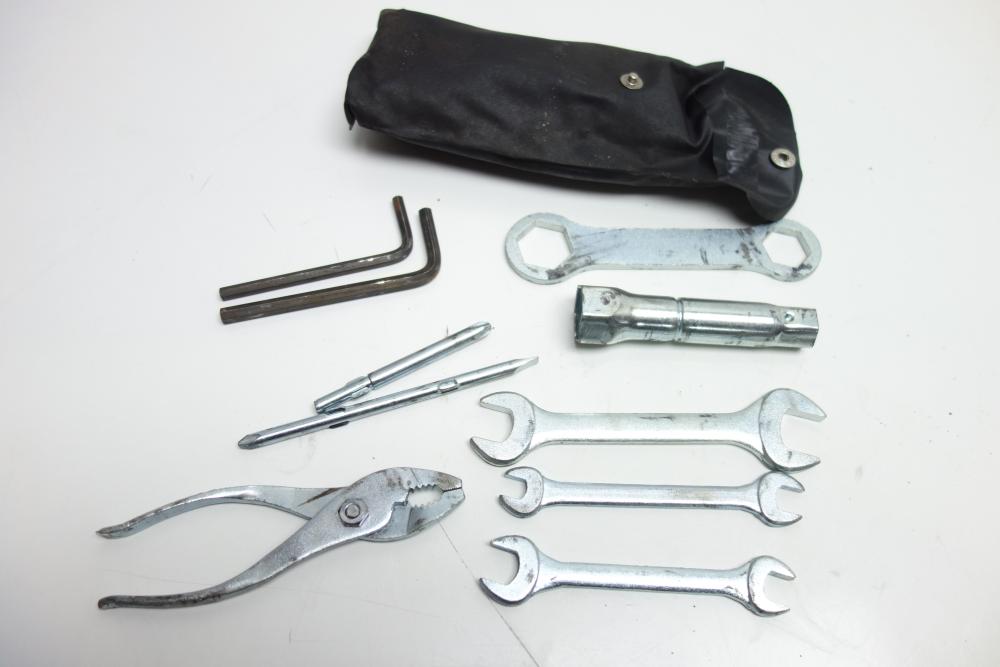 Yamaha XV 535 Virago Bordwerkzeug