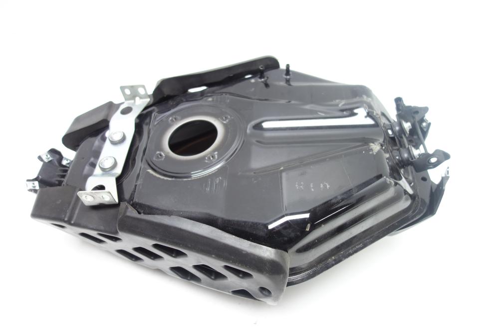 Preview: Yamaha XSR 700 Tank