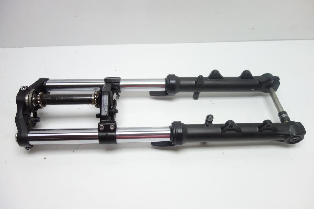Yamaha XSR 700 Gabel Gabelholm Gabelbrücke
