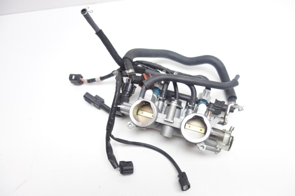 Preview: Yamaha XSR 700 Einspritzanlage Drosselklappe