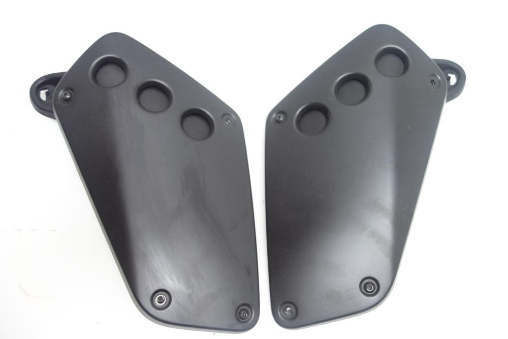 Preview: Yamaha XSR 700 Seitendeckel Seitencover rechts links